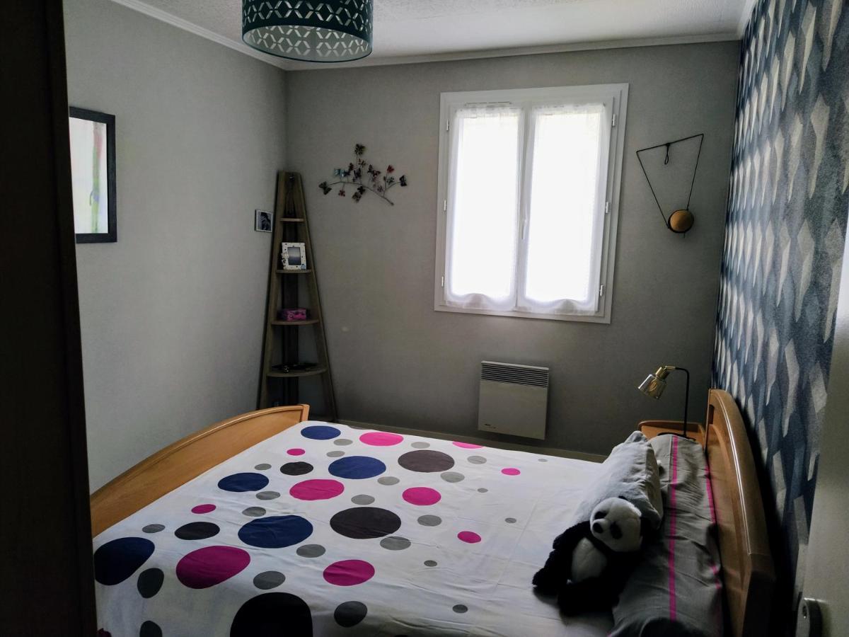 Maison Plain Pied Avec Jardin, Terrasse Et Veranda Коняк Екстериор снимка