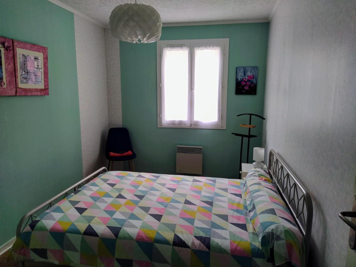 Maison Plain Pied Avec Jardin, Terrasse Et Veranda Коняк Екстериор снимка